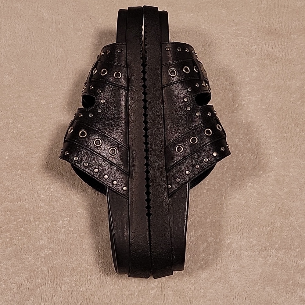 Steve Madden Melanie Black Double-Buckle Stud Slide Sandals, NIB - Picture 6 of 10
